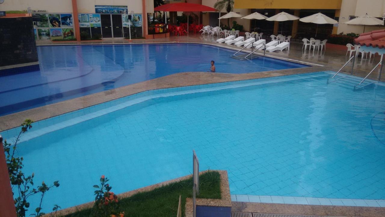 Caldas Novas - Flat Parque Das Aguas Quentes - As Piscinas Mais Quentes De Caldas!! Экстерьер фото
